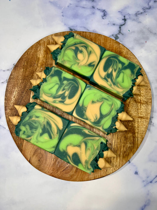 Loki - Bergamot, Ylang Ylang & Musk